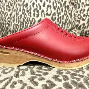Troentorp ‘Wright’ Red Leather Swedish Clogs  8/38  NIB